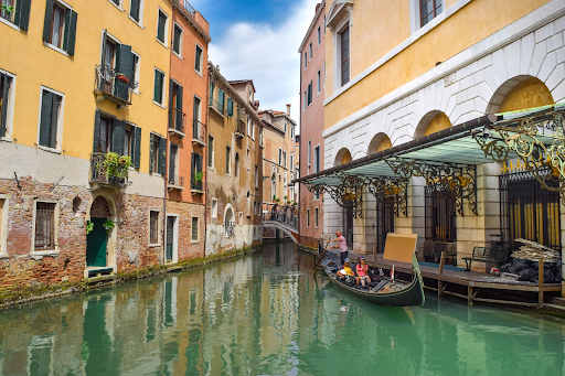 The Best Places to Visit in Italy to Experience its True Wonders